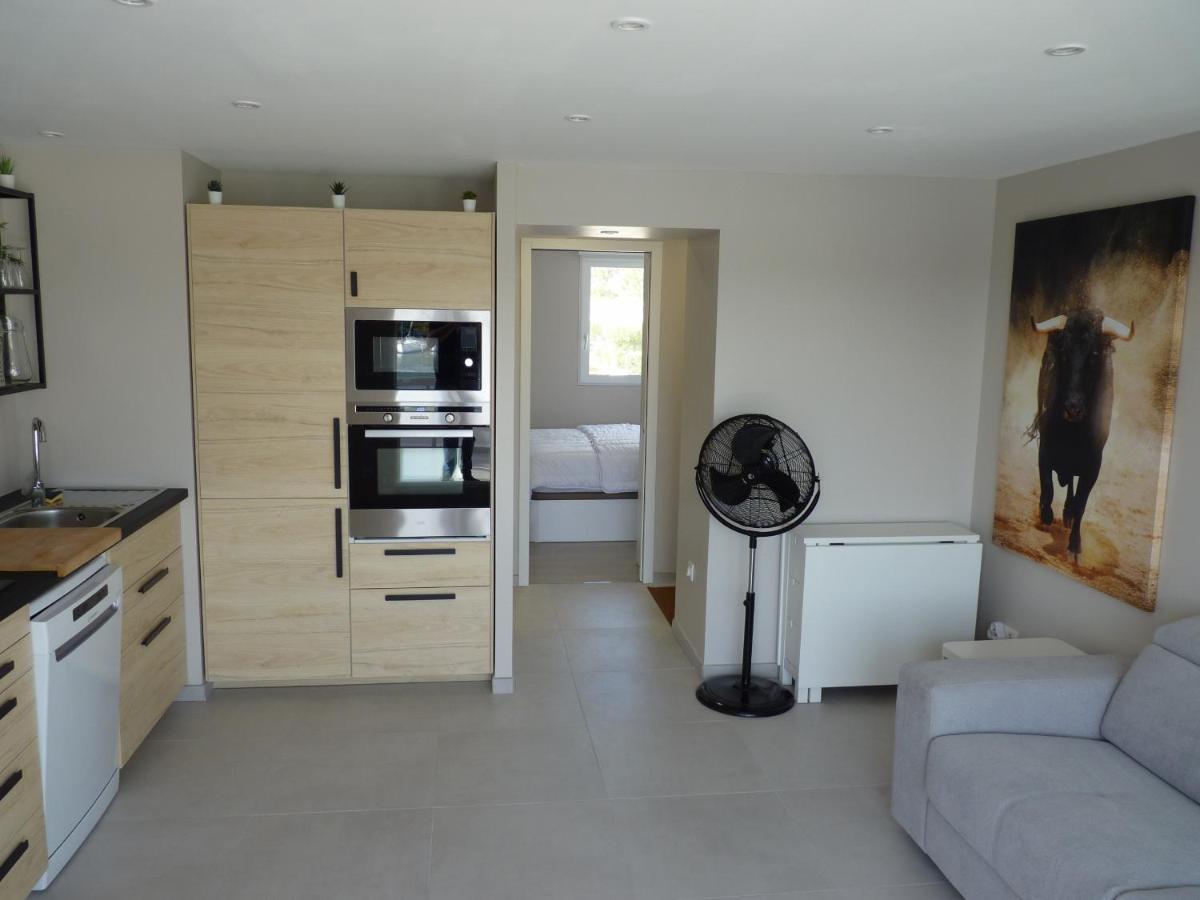 Sol-Y-Days Darse, Superbe Appartement De Type Marina Avec Belle Terrasse Vue Port De Plaisance เลอ โกร-ดู-รัว ภายนอก รูปภาพ